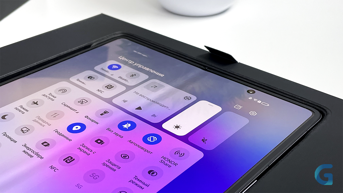 Обзор HONOR Magic V2