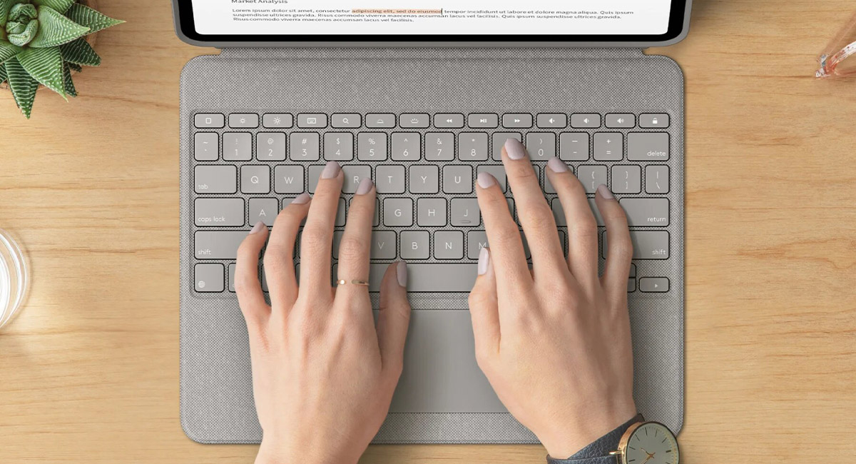 Новые iPad Air и iPad Pro уже получили клавиатуру Combo Touch от Logitech