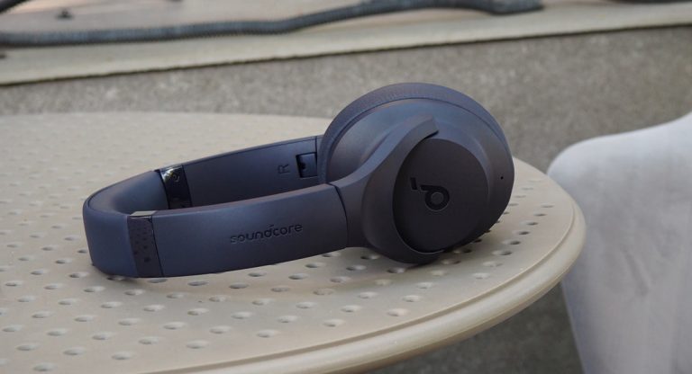 Обзор Soundcore Q20i: когда встречают не по одёжке