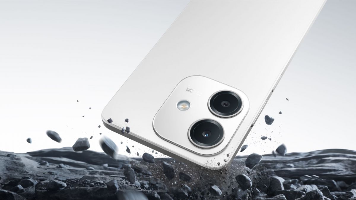 OPPO представила в России устойчивый к падениям смартфон OPPO A3