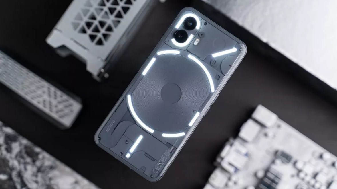 Карл Пей назвал дату выхода Nothing Phone (3)