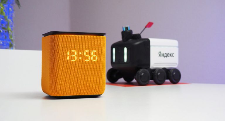 Яндекс Станция Миди в 2025 году: лучшее решение для умного дома?
