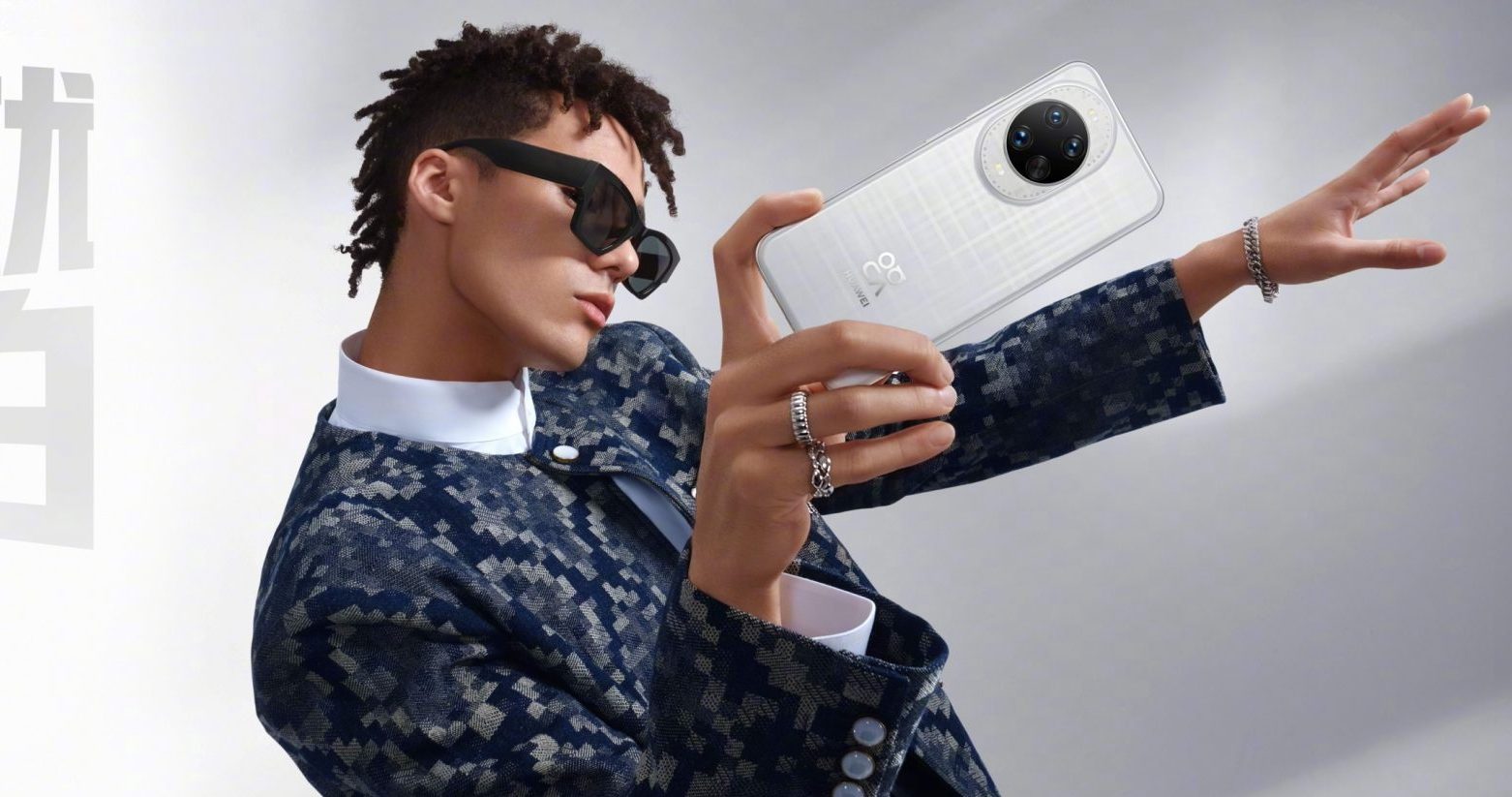 Huawei Nova 14 появился на официальных пресс-тизерах