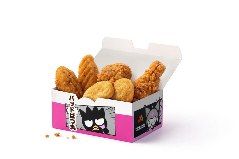 В меню «Вкусно — и точка» появится розовый бургер Hello Kitty.
