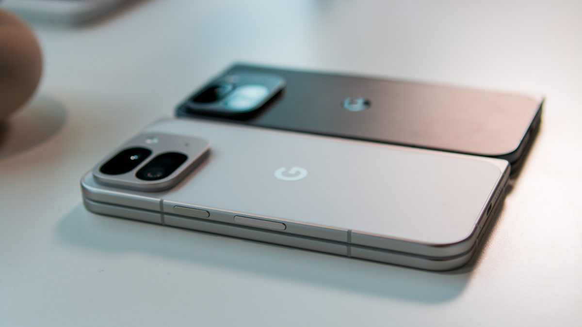 Раскрыты все цвета складного Google Pixel 10 Pro Fold