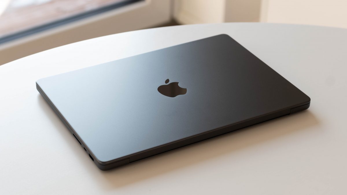 Apple готовится к массовому производству MacBook Pro М5 и MacBook Air M5