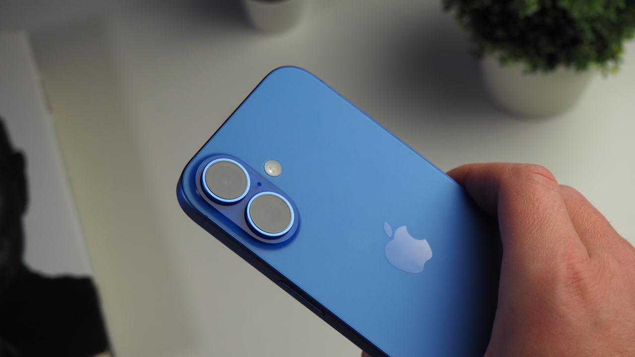 Теперь iPhone 16 продаётся только с 128 ГБ памяти