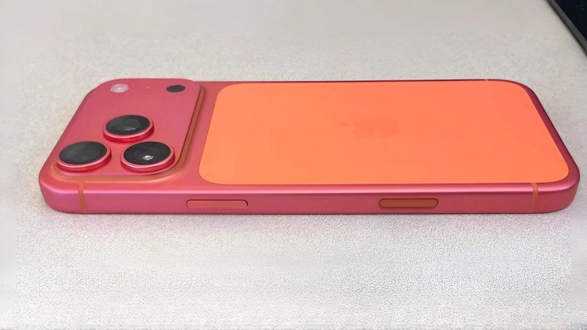 Оранжевые iPhone 17 Pro становятся розовыми