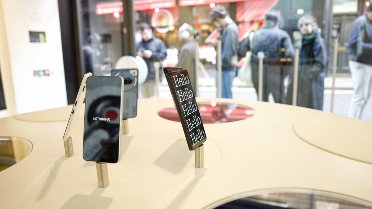 Nothing добавит возможность удалить всё предустановленное ПО в Phone (3a) Lite
