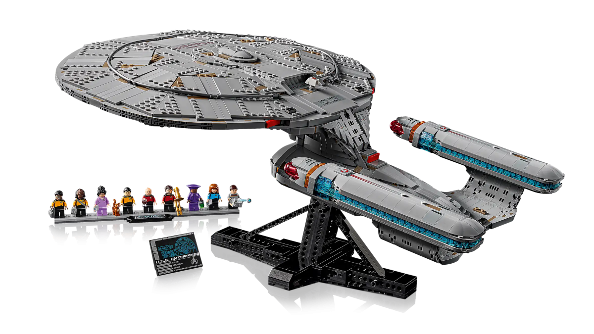 LEGO анонсировала первый набор по Star Trek
