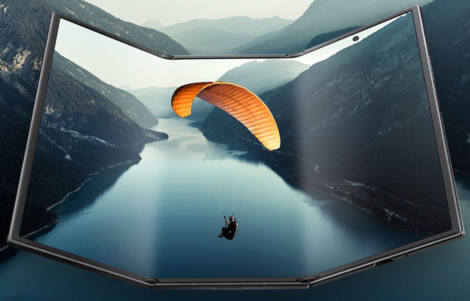 Samsung представила свой первый трифолд Galaxy Z TriFold с 10-дюймовым экраном