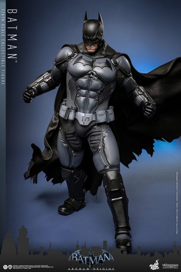 hot-toys-dc-comics-batman-sixth-scale-figure-gallery-695fd08ca1358