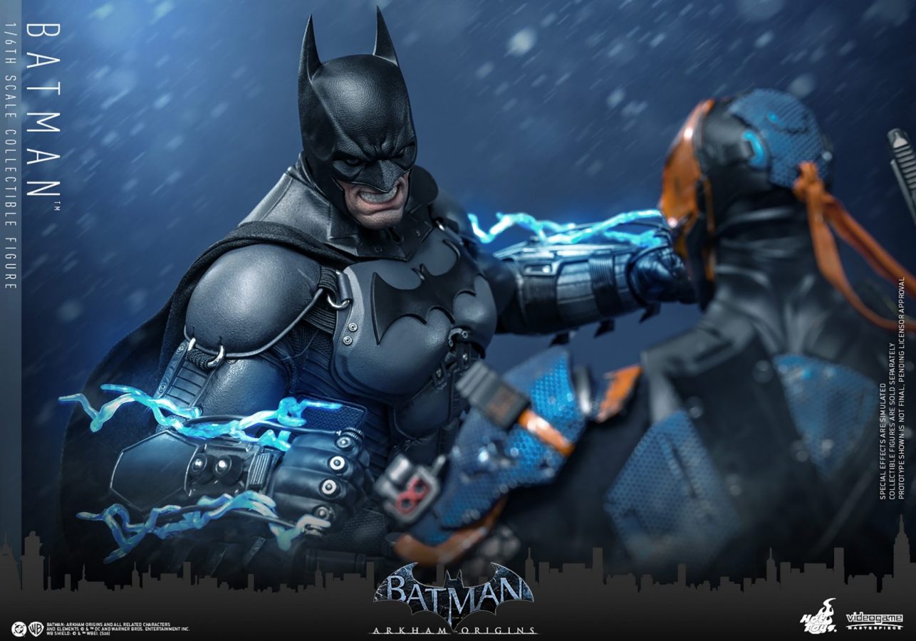 hot-toys-dc-comics-batman-sixth-scale-figure-gallery-695fd09dd1e7f