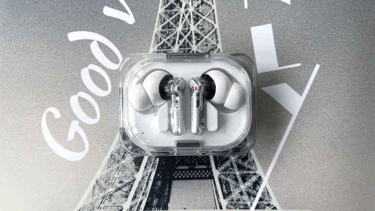 Заменил AirPods Pro на доступные Nothing Ear (a) — и ни разу не пожалел