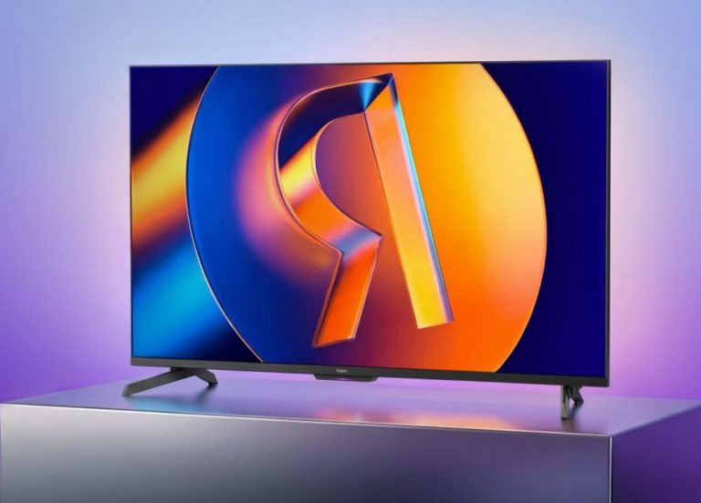Яндекс выпустил премиальную ТВ Станцию MiniLED с Алисой