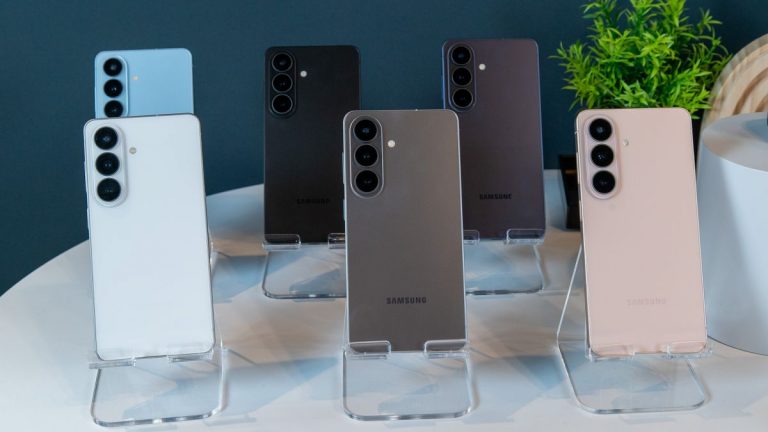 Samsung добавит новый смартфон в серию Galaxy S27