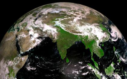 «Роскосмос» показал новый снимок Земли из космоса в честь Дня Земли