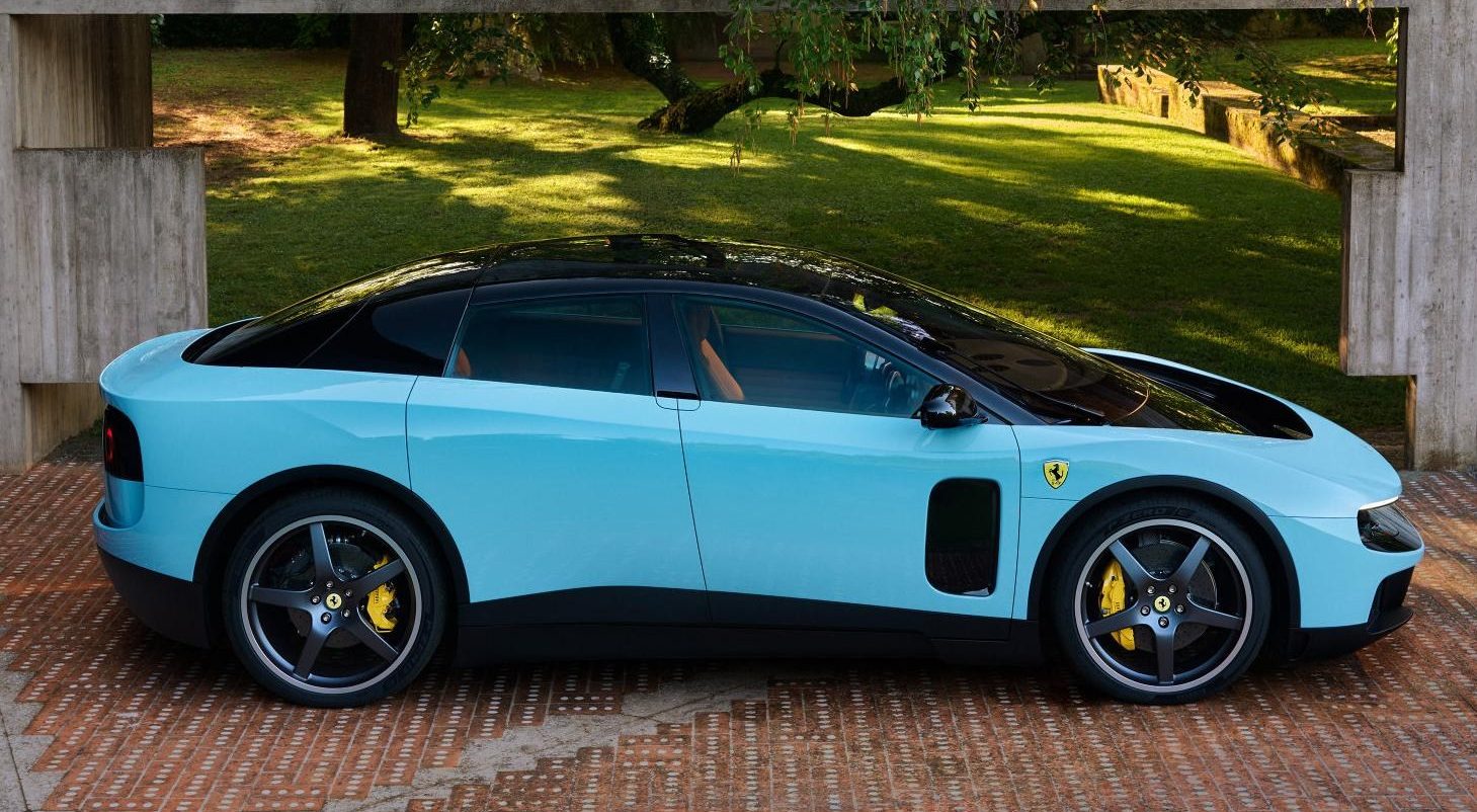 Ferrari впервые выпустила полностью электрический автомобиль