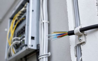 УК оштрафуют на сумму до 1 млн рублей за недопуск интернет-провайдеров в дома