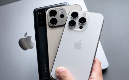 Большинство владельцев iPhone в России не готовы отказаться от Apple