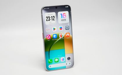 Экран без границ: TECNO показала первый смартфон с нулевыми рамками