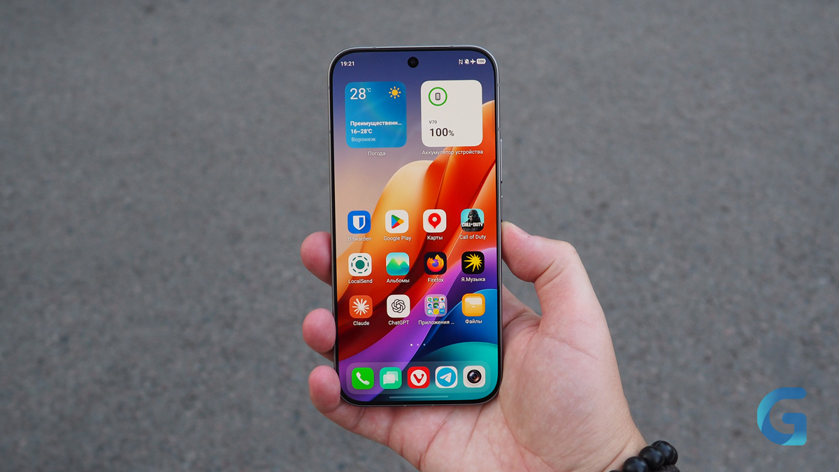 Обзор vivo V70 дизайн сбоку экран