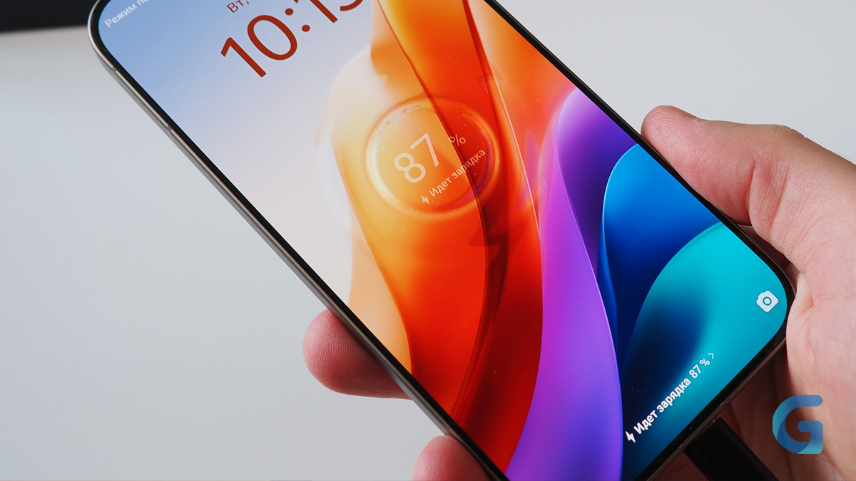 Стильный снаружи и щедрый внутри. Обзор vivo V70