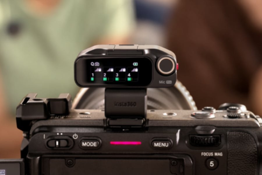 Insta360 Mic получил настраиваемый E-Ink-экран и запись на microSD