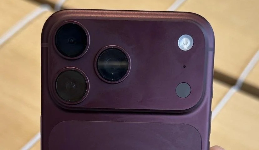 Первые владельцы iPhone 18 Pro массово жалуются на выцветание корпуса
