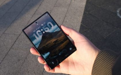 Почти 55% выбрали Samsung: складной iPhone Duo проиграл Galaxy Z Fold8