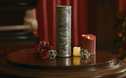 Pringles разыграет 200-летний запас чипсов за обещание похоронить прах в фирменной банке